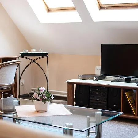 Evergreen Konukevi Trenčín