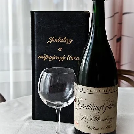 Konukevi Evergreen Trenčín